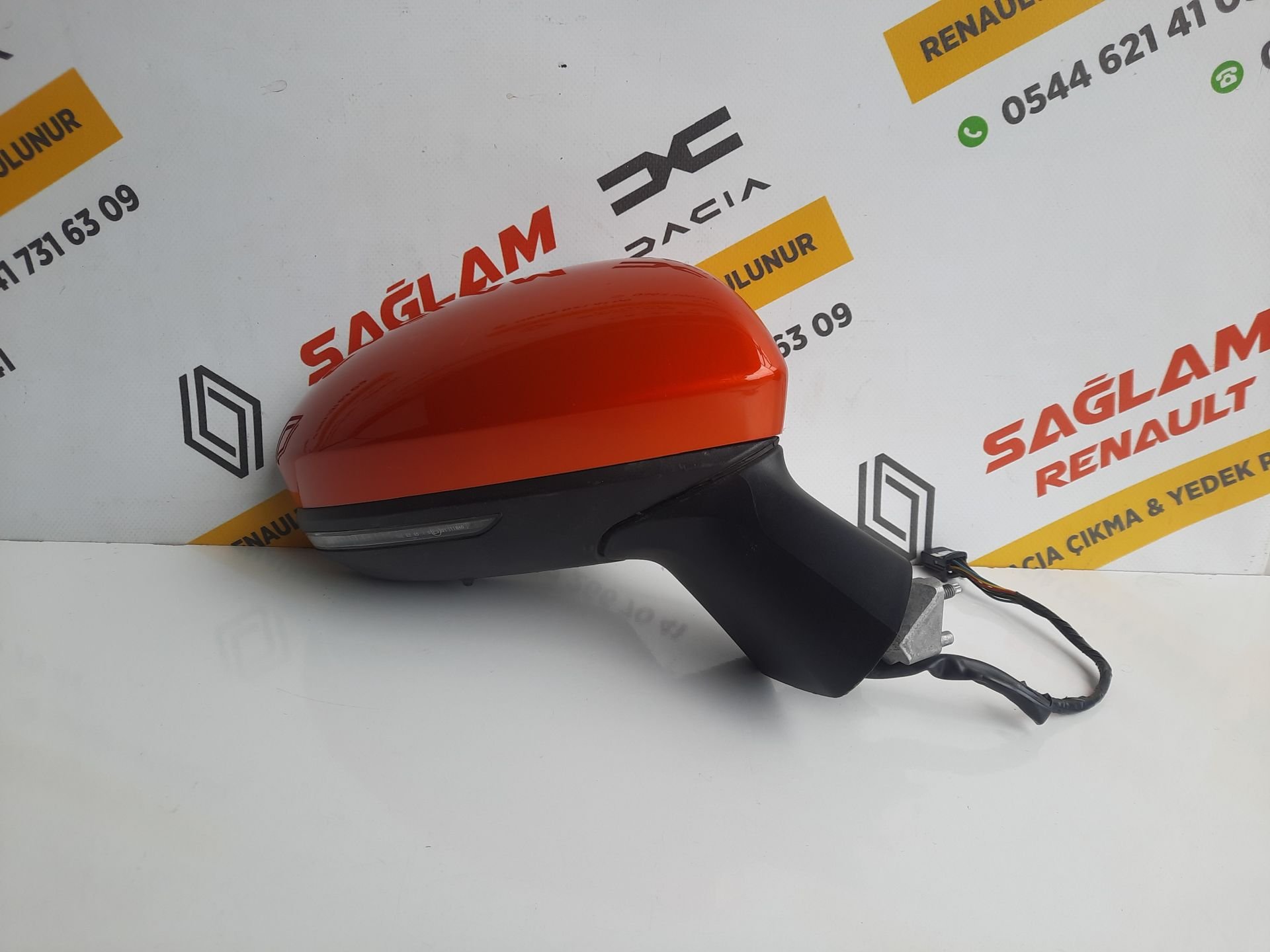 Clio 5 Elle Katlanır Sağ Ayna Çıkma 963011854R Mercan Turuncu