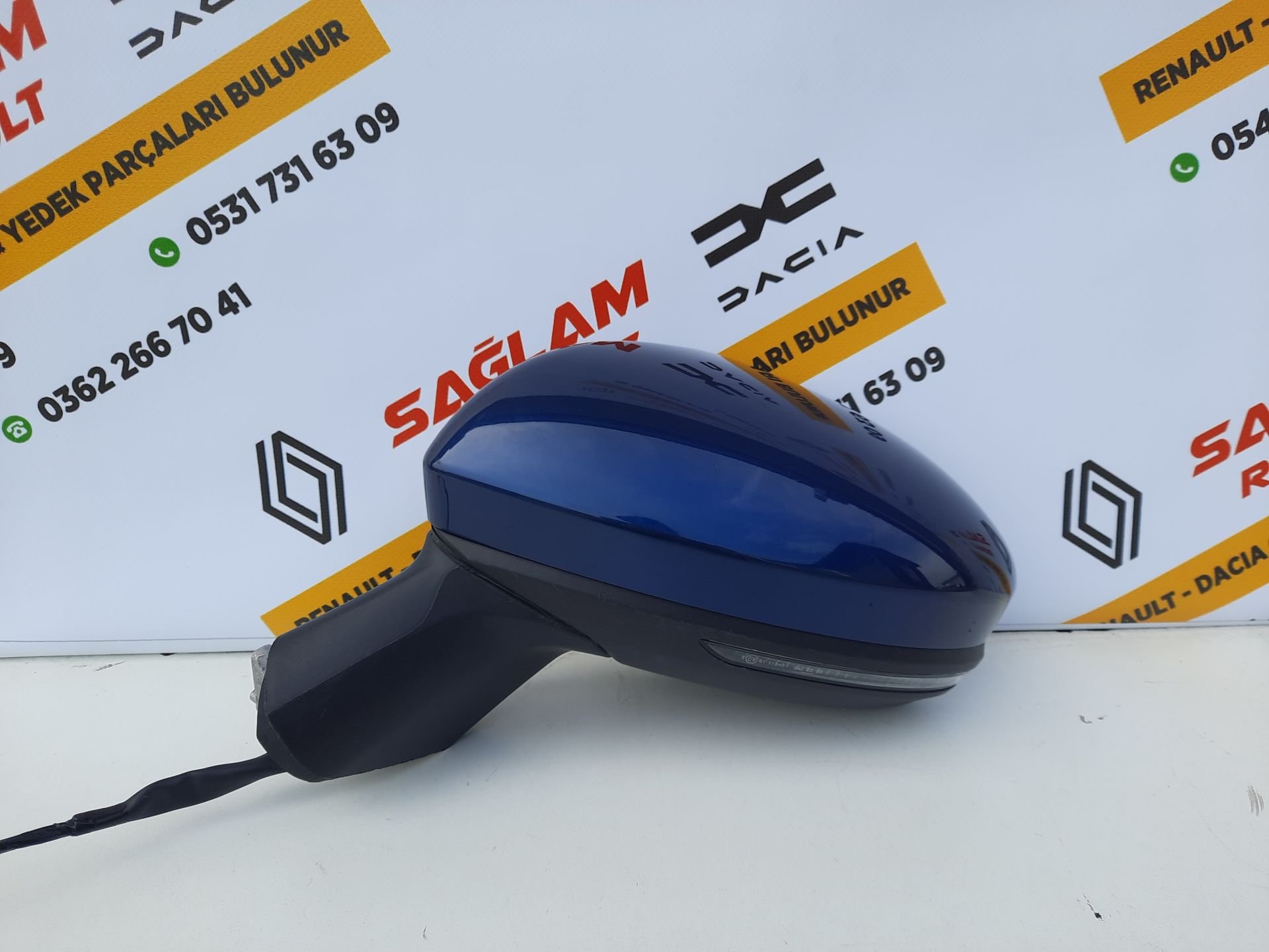 Clio 5 Elle Katlanır Sol Ayna Çıkma  963026687R Demir Mavi
