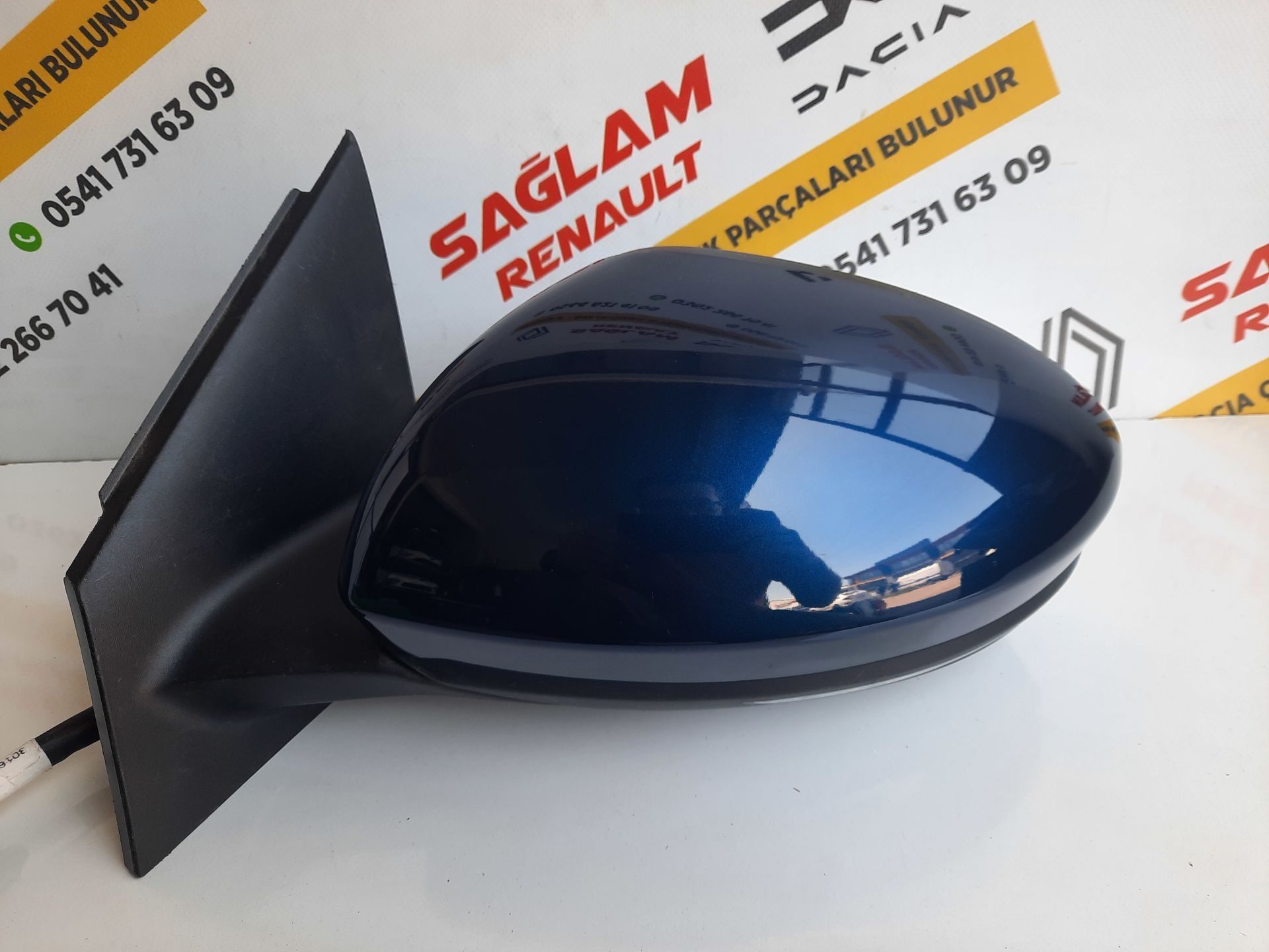 Megane 4 Manuel Elle Katlanır Sol Ayna Çıkma 963027851R Cosmo Mavi