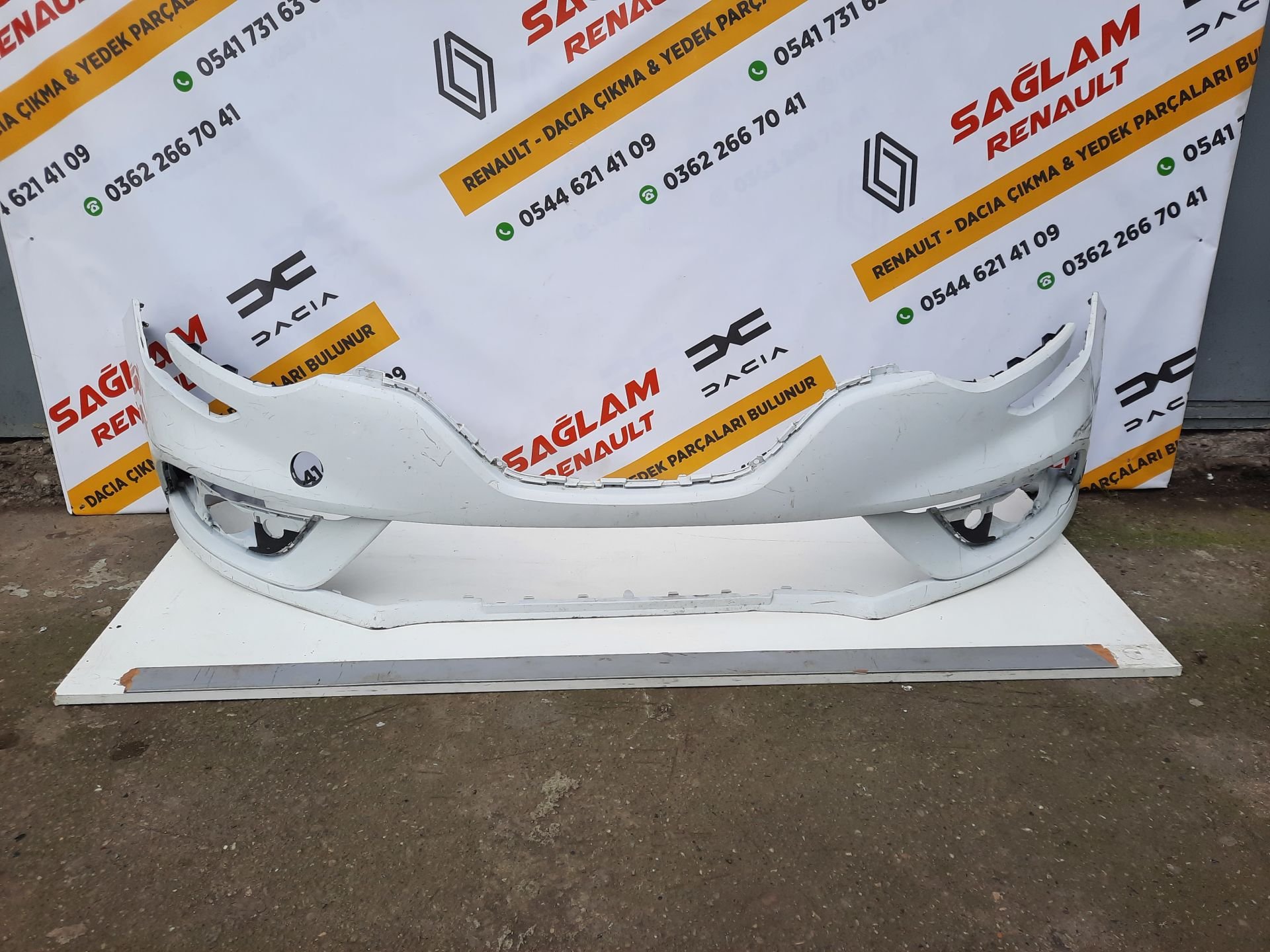 Megane 4 Ön Tampon Çıkma 620225862R