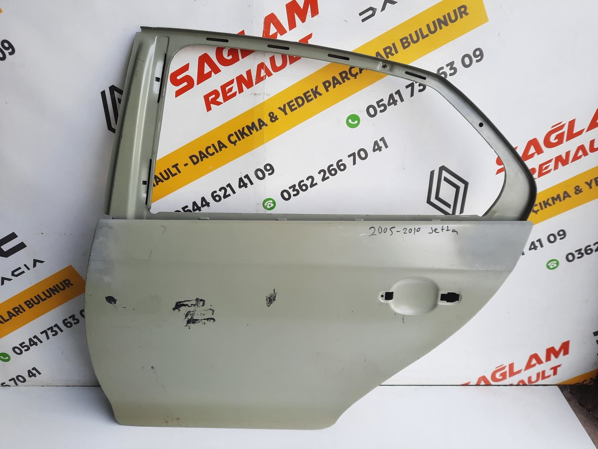 Jetta 05 - 10 Orijinal Çıkma Sol Arka Kapı 1K5833311