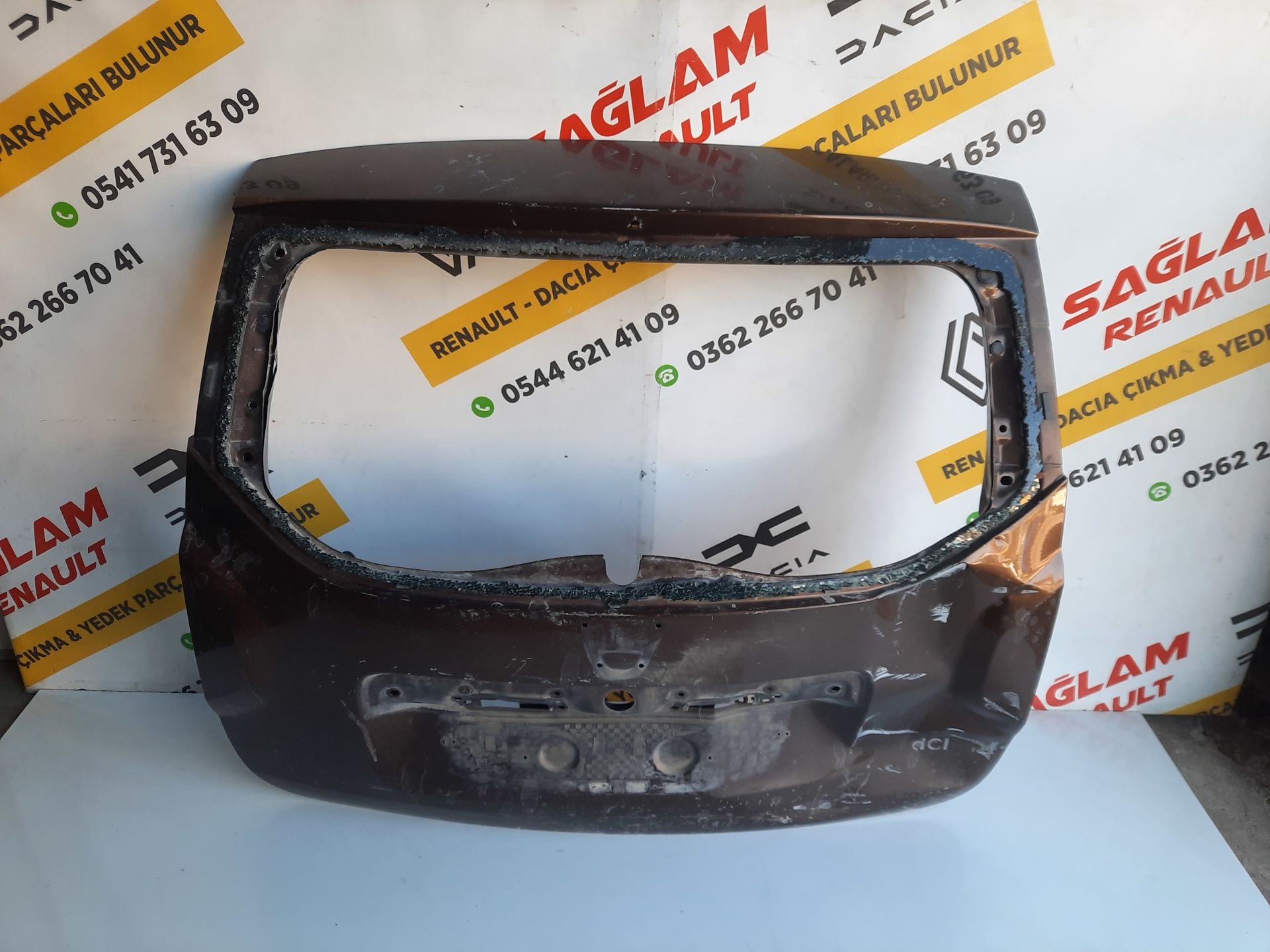Duster 10-17 Orijinal Çıkma Bagaj 901220025R 288210009R