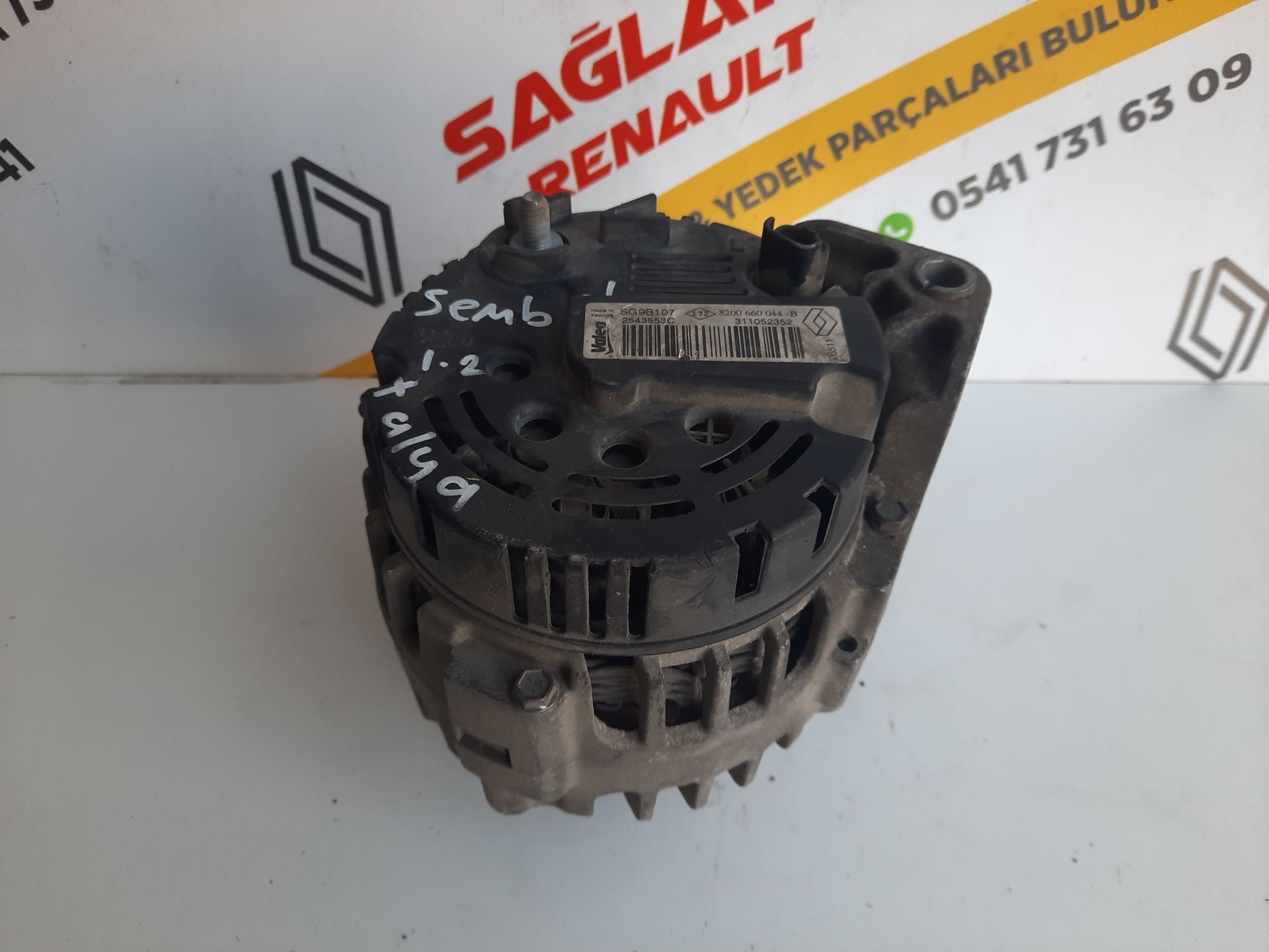 Clio 2 Orijinal Çıkma Alternatör Şarj Dinamosu Valeo﻿ 8200660044
