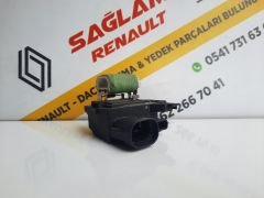 Megane 4 Orijinal Çıkma Fan Rölesi 255501169R 1176972450