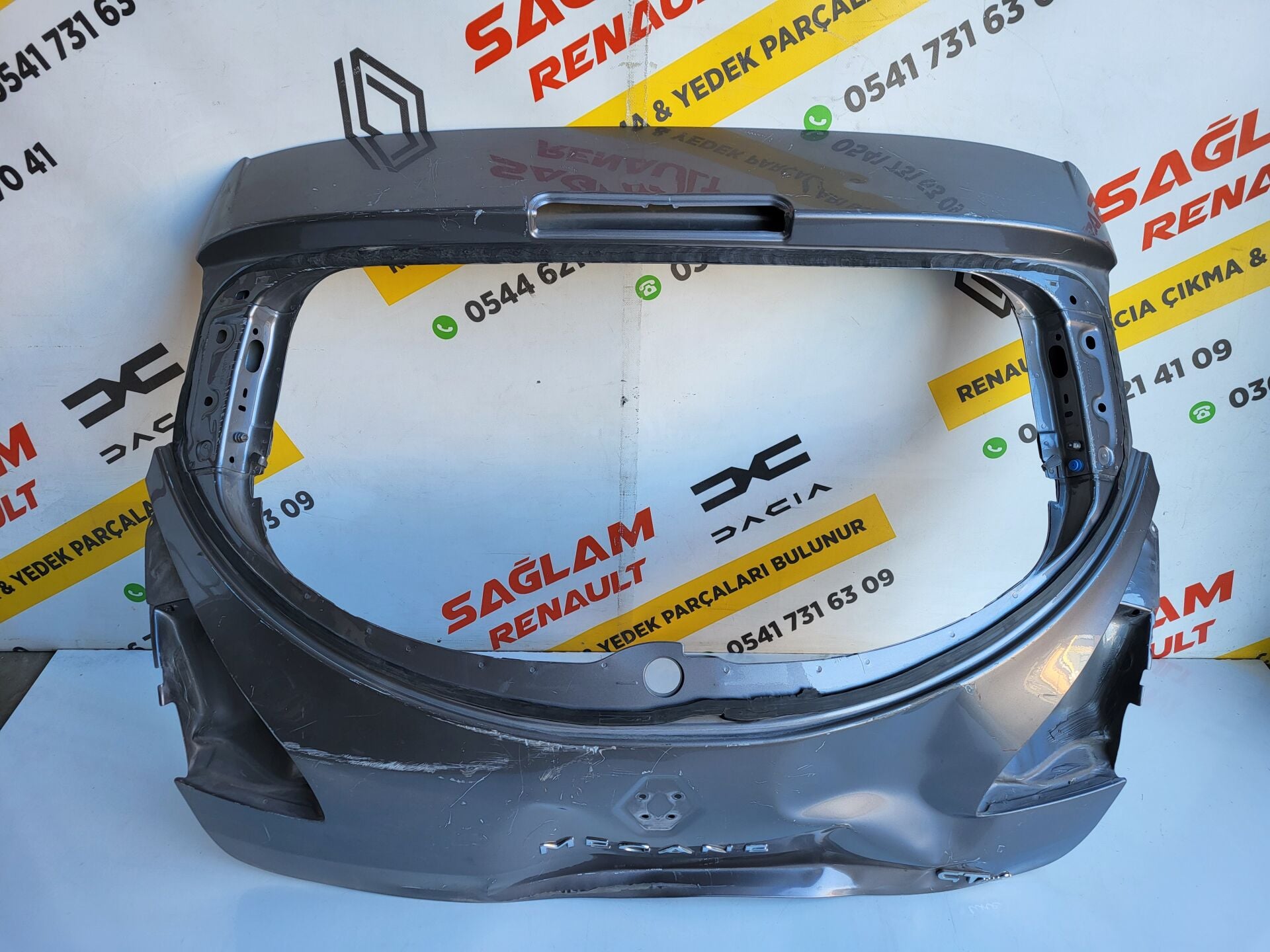 Megane 3 Hb 08-13 Orijinal Çıkma Bagaj Kapağı 901500013R